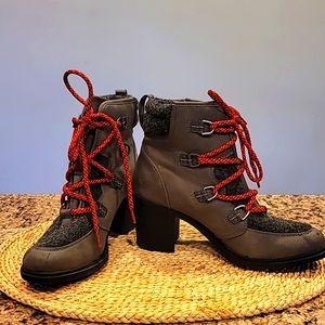 Sonoma grey boots